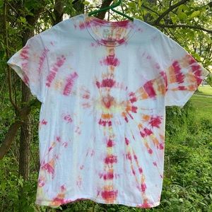 NWOT Custom Unisex Tie Dye T-Shirt